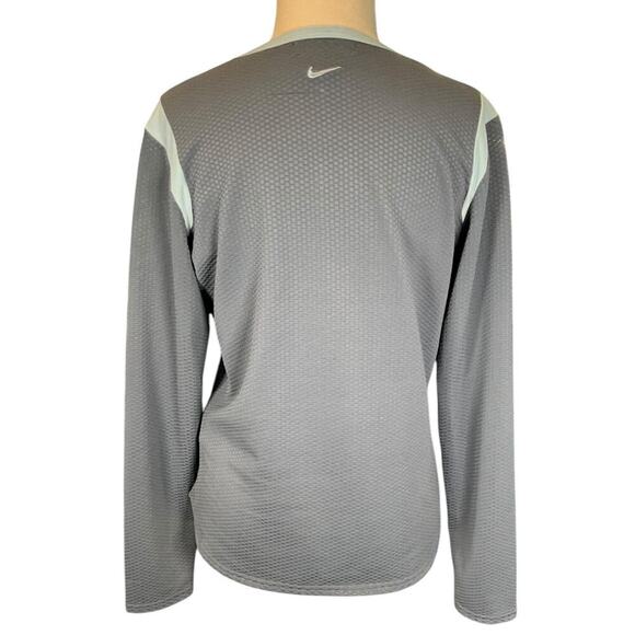 Nike Sphere Therma Blue Long Sleeve Running Shirt Women's SZ Medium Light Weight - Picture 2 of 11